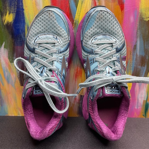 Brooks Adrenaline GTS 17 - Picture 5 of 7